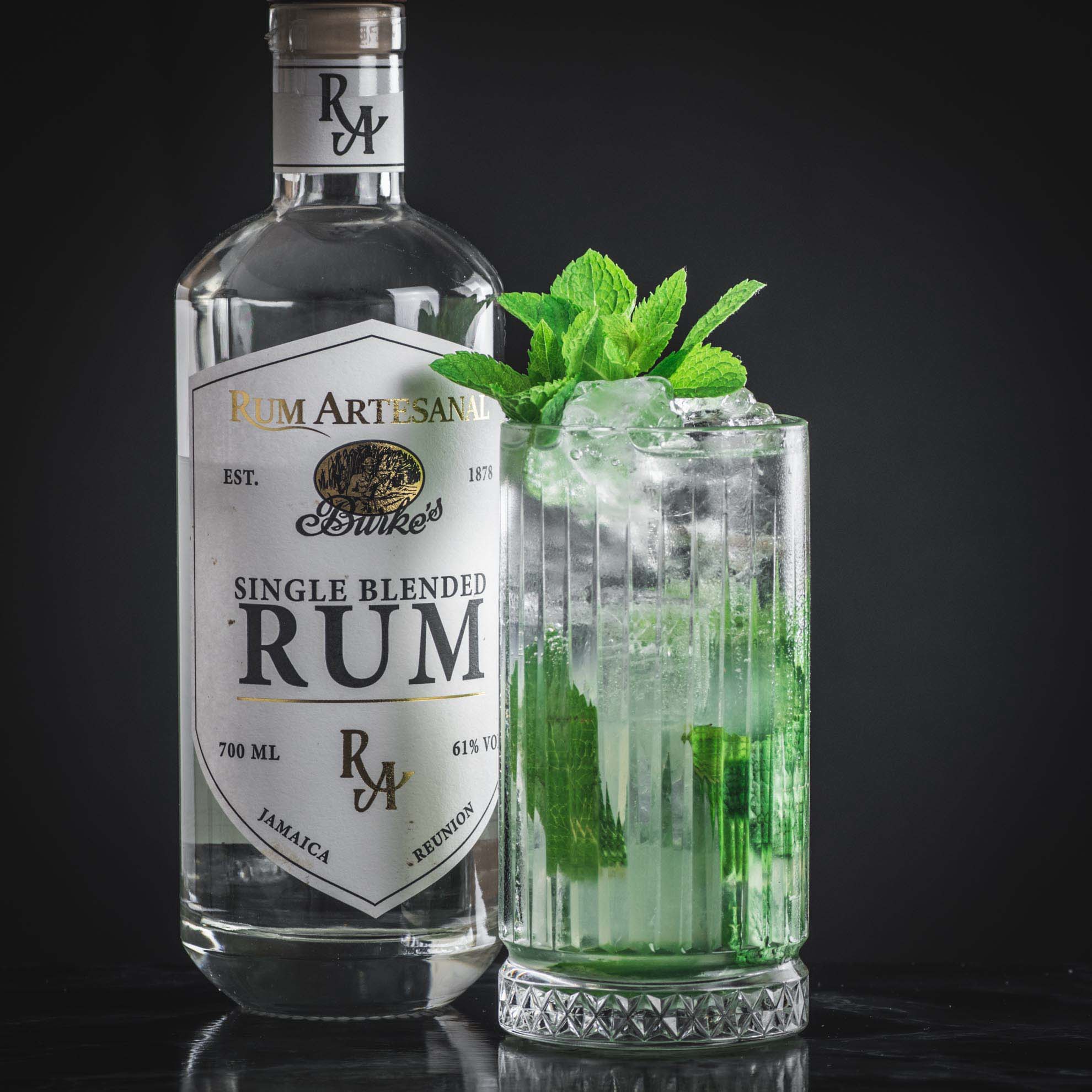 Burke's White Blended Rum im Mojito.